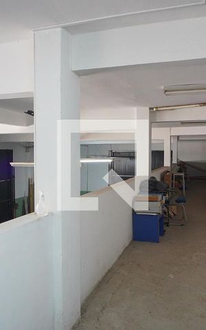 Casa à venda com 840m², 4 quartos e 8 vagasMesanino garagem