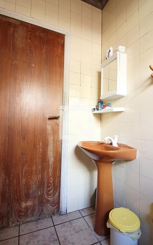 Casa à venda com 183m², 3 quartos e sem vagaBanheiro Social