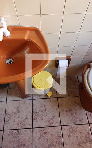 Casa à venda com 183m², 3 quartos e sem vagaBanheiro Social