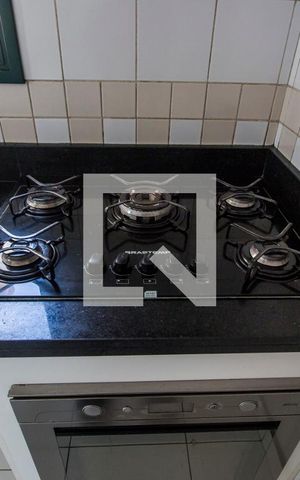 Apartamento à venda com 96m², 2 quartos e 2 vagas Apartamento à venda com 96m², 2 quartos e 2 vagasDetalhe da cozinha