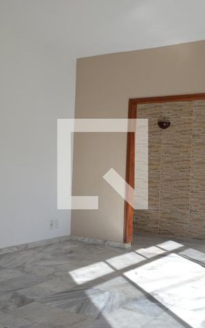 Casa de condomínio à venda com 308m², 5 quartos e 1 vagaSala