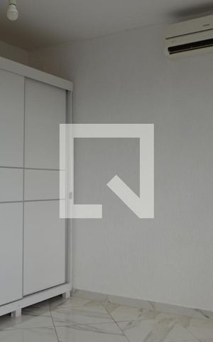 Casa de condomínio à venda com 308m², 5 quartos e 1 vagaQuarto 3