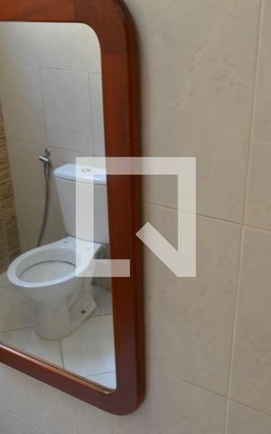 Casa de condomínio à venda com 308m², 5 quartos e 1 vagaLavabo