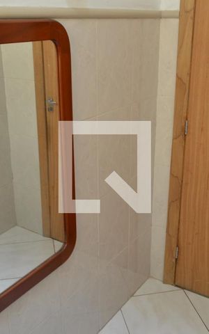 Casa de condomínio à venda com 308m², 5 quartos e 1 vagaLavabo
