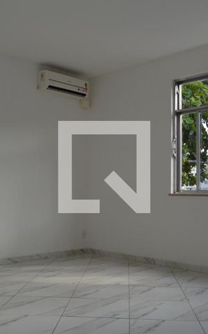 Casa de condomínio à venda com 308m², 5 quartos e 1 vagaQuarto 4