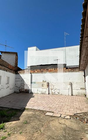 Casa à venda com 190m², 3 quartos e 1 vagaÁrea Externa