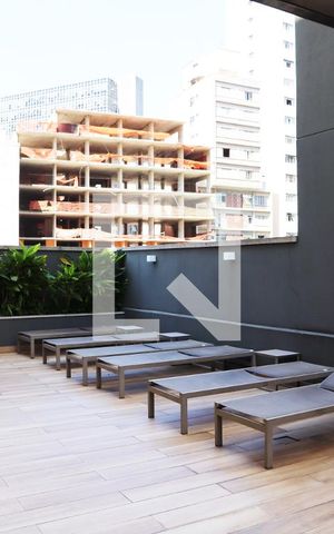 Apartamento à venda com 47m², 1 quarto e sem vaga Apartamento à venda com 47m², 1 quarto e sem vagaÁrea comum - Piscina