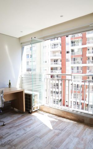 Apartamento à venda com 47m², 1 quarto e sem vaga Apartamento à venda com 47m², 1 quarto e sem vagaVaranda