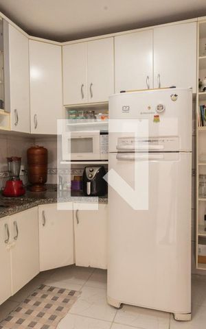 Casa de condomínio à venda com 58m², 2 quartos e 1 vaga Casa de condomínio à venda com 58m², 2 quartos e 1 vagaCozinha