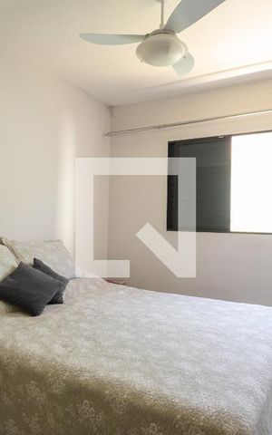 Casa de condomínio à venda com 58m², 2 quartos e 1 vaga Casa de condomínio à venda com 58m², 2 quartos e 1 vagaQuarto 1