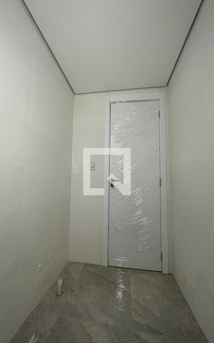 Apartamento à venda com 57m², 2 quartos e 1 vagaBanheiro