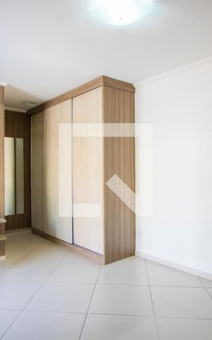 Casa à venda com 312m², 3 quartos e 2 vagas Casa à venda com 312m², 3 quartos e 2 vagasCasa 1 - Quarto 1 - Suíte