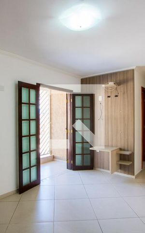 Casa à venda com 312m², 3 quartos e 2 vagas Casa à venda com 312m², 3 quartos e 2 vagasCasa 1 - Quarto 1 - Suíte