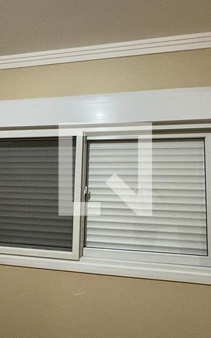 Casa à venda com 300m², 4 quartos e 4 vagasJanela do Quarto 2 