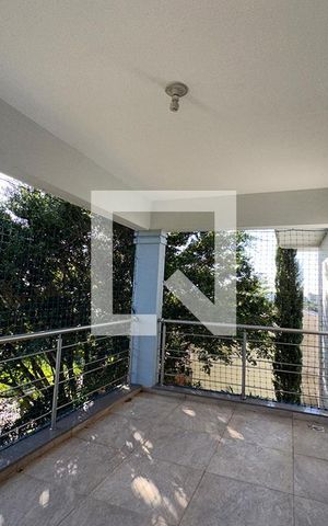 Casa à venda com 300m², 4 quartos e 4 vagasSacada