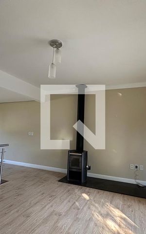 Casa à venda com 300m², 4 quartos e 4 vagasSala da Lareira