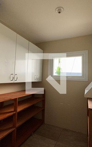 Casa à venda com 300m², 4 quartos e 4 vagasLavanderia