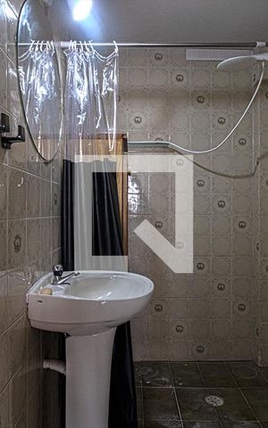 Apartamento à venda com 37m², 1 quarto e sem vaga Apartamento à venda com 37m², 1 quarto e sem vagabanheiro social_1