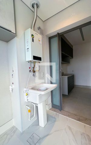 Apartamento para alugar com 67m², 1 quarto e 1 vagaÁrea de Serviço