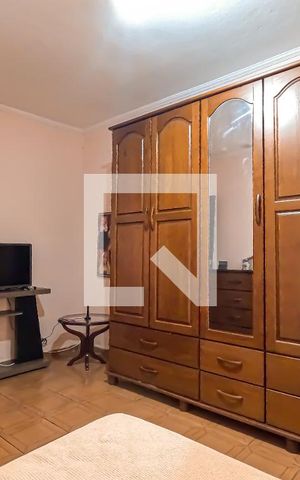 Casa à venda com 199m², 2 quartos e sem vaga Casa à venda com 199m², 2 quartos e sem vagaQuarto 2