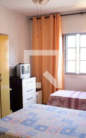 Casa à venda com 237m², 3 quartos e 2 vagasSuíte