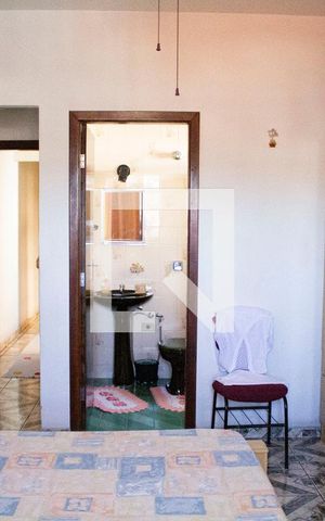 Casa à venda com 237m², 3 quartos e 2 vagasSuíte