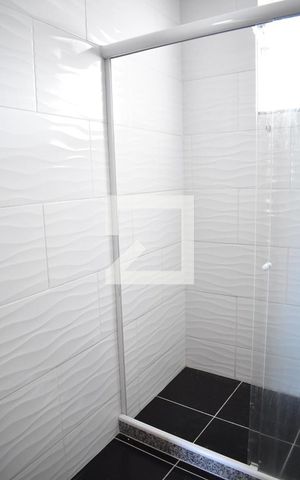 Casa para alugar com 80m², 3 quartos e 1 vagaBanheiro 2