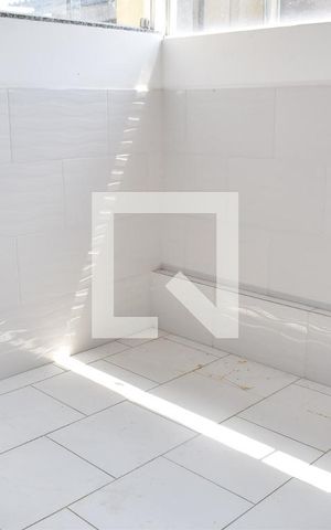 Casa para alugar com 80m², 3 quartos e 1 vagaÁrea de Serviço