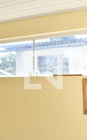 Casa para alugar com 80m², 3 quartos e 1 vagaDetalhe