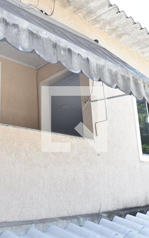 Casa para alugar com 80m², 3 quartos e 1 vagaFachada