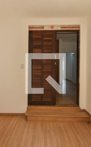 Casa à venda com 159m², 4 quartos e 2 vagasQuarto 02 Suíte 01