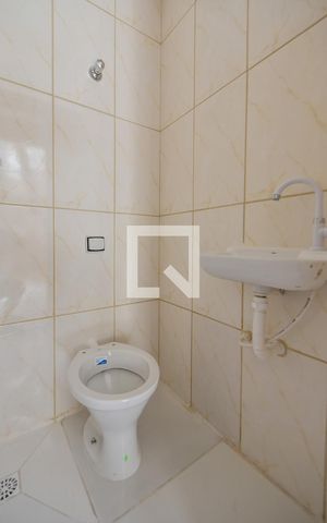 Casa à venda com 159m², 4 quartos e 2 vagasBanheiro 04