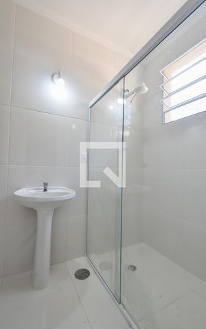 Casa à venda com 159m², 4 quartos e 2 vagasBanheiro Suíte 01