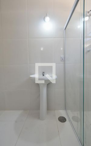 Casa à venda com 159m², 4 quartos e 2 vagasBanheiro Suíte 01