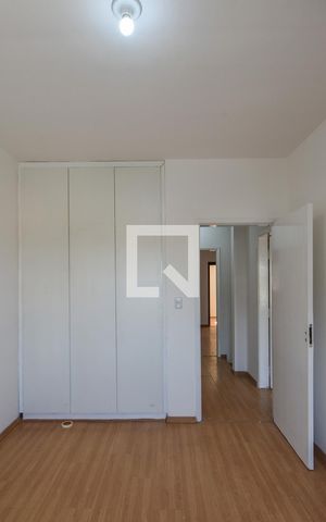 Casa à venda com 159m², 4 quartos e 2 vagasQuarto 04