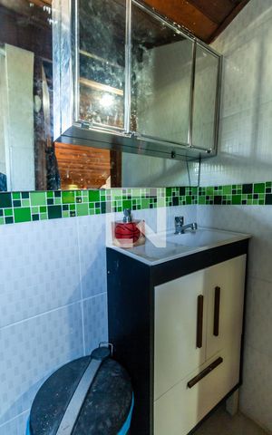 Casa à venda com 110m², 3 quartos e 1 vaga Casa à venda com 110m², 3 quartos e 1 vagaBanheiro da Suíte 1