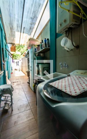 Casa à venda com 110m², 3 quartos e 1 vaga Casa à venda com 110m², 3 quartos e 1 vagaÁrea de Serviço