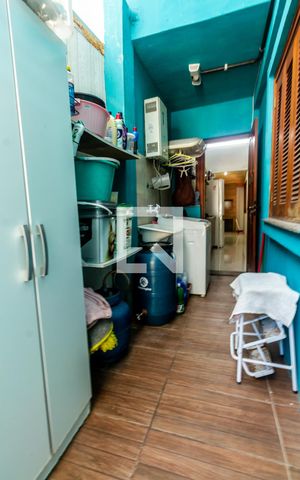 Casa à venda com 110m², 3 quartos e 1 vaga Casa à venda com 110m², 3 quartos e 1 vagaÁrea de Serviço