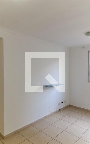 Apartamento para alugar com 47m², 2 quartos e 1 vaga Apartamento para alugar com 47m², 2 quartos e 1 vagaSala