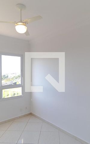 Apartamento para alugar com 98m², 3 quartos e 1 vaga Apartamento para alugar com 98m², 3 quartos e 1 vagaSalas