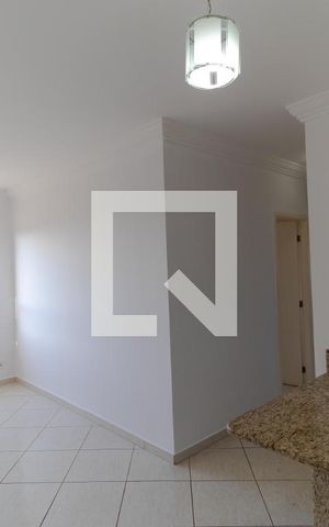 Apartamento para alugar com 98m², 3 quartos e 1 vaga Apartamento para alugar com 98m², 3 quartos e 1 vagaSalas