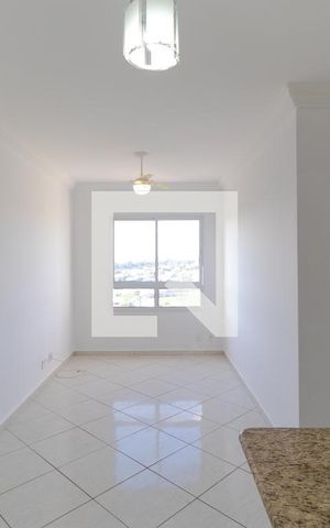 Apartamento para alugar com 98m², 3 quartos e 1 vaga Apartamento para alugar com 98m², 3 quartos e 1 vagaSalas