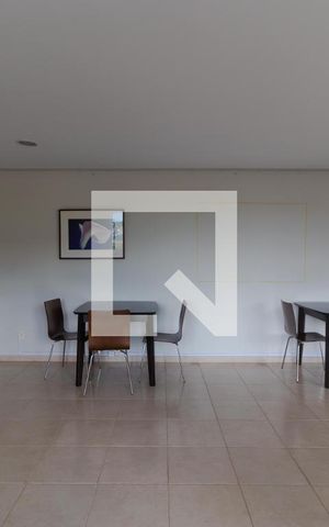 Apartamento para alugar com 98m², 3 quartos e 1 vaga Apartamento para alugar com 98m², 3 quartos e 1 vagaÁrea comum - Salão de festas