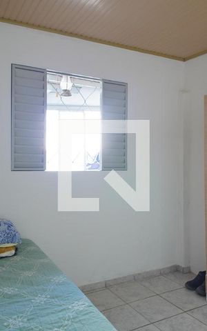 Casa à venda com 110m², 4 quartos e 2 vagasQuarto 1