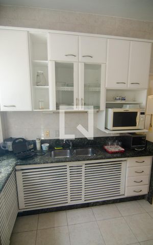 Apartamento à venda com 272m², 3 quartos e 1 vaga Apartamento à venda com 272m², 3 quartos e 1 vagaCozinha