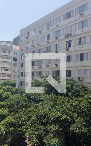 Apartamento à venda com 272m², 3 quartos e 1 vaga Apartamento à venda com 272m², 3 quartos e 1 vagaVista da Sala