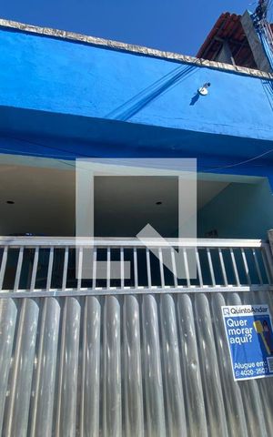 Casa para alugar com 230m², 4 quartos e 1 vaga Casa para alugar com 230m², 4 quartos e 1 vagaFachada