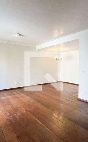 Apartamento à venda com 227m², 3 quartos e 2 vagasSala