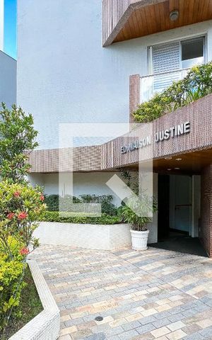 Apartamento à venda com 227m², 3 quartos e 2 vagasFachada