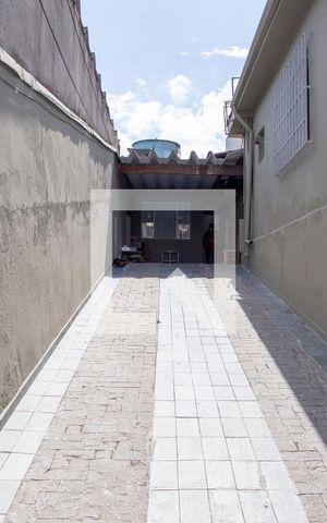 Casa à venda com 400m², 5 quartos e 5 vagasCorredor